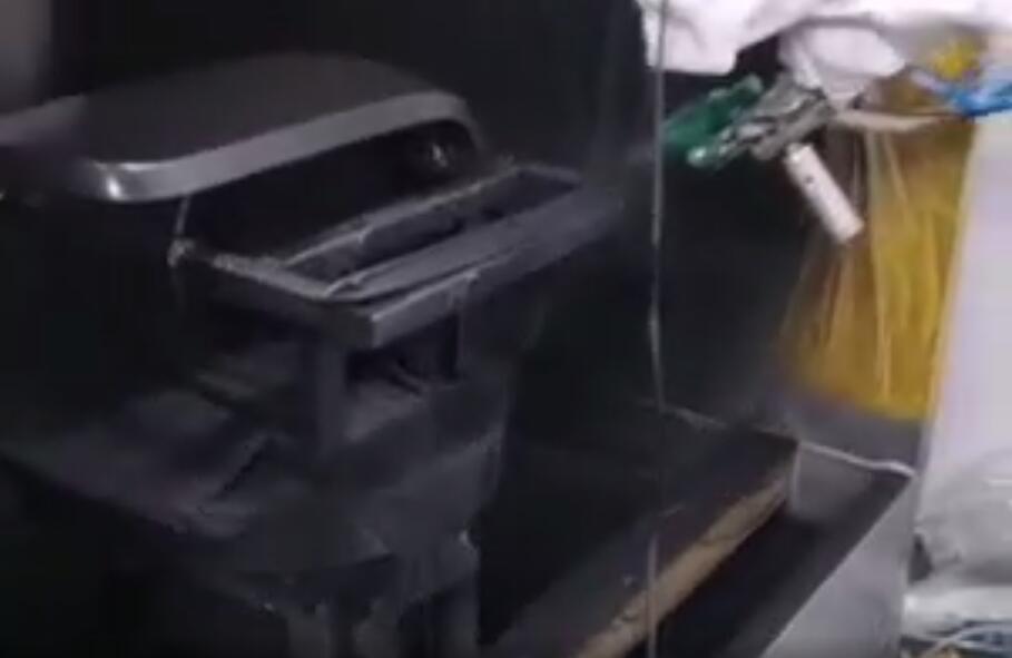 小车配件喷涂机